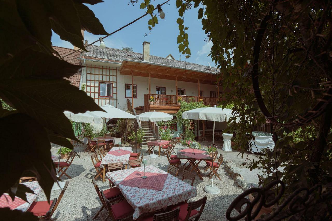 Der Eberhard - Wohnen & Essen Bei Ilse Hotel Sankt Michael in Obersteiermark Exterior foto